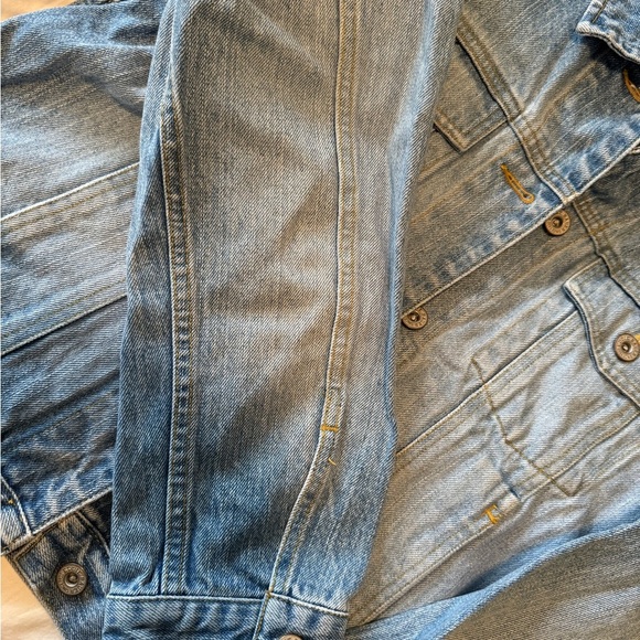 Eddie Bauer Blue Denim Jacket - Picture 4 of 4